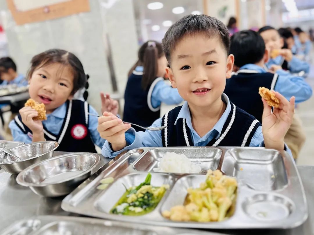 【預?美食】三餐四季 “食”光漫長 專注營養(yǎng)——石家莊私立一中附小預科部|每月食譜