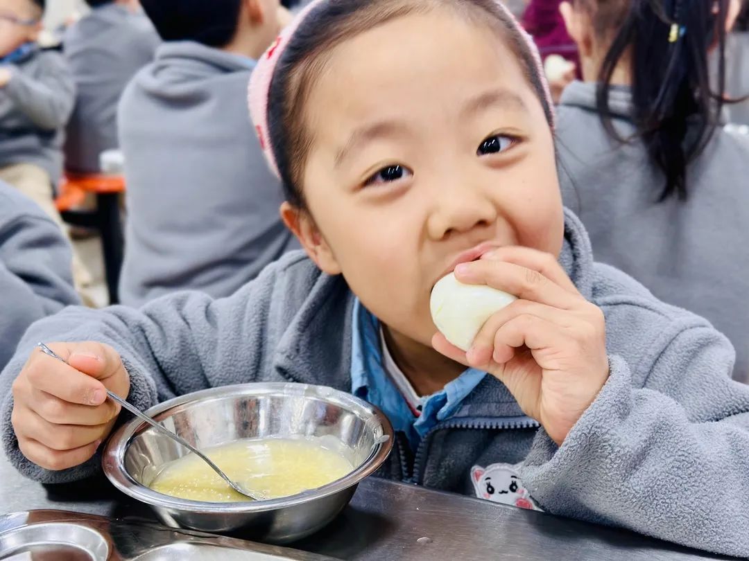 【預?美食】三餐四季 “食”光漫長 專注營養(yǎng)——石家莊私立一中附小預科部|每月食譜