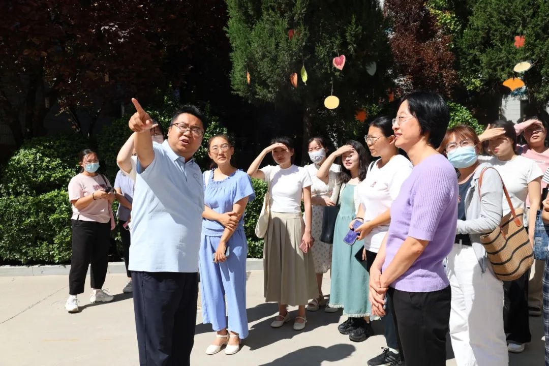 【立小?學術(shù)】志合越山海 共行譜芳華｜石家莊一中雅郡校區(qū)交流團蒞臨我校交流學習