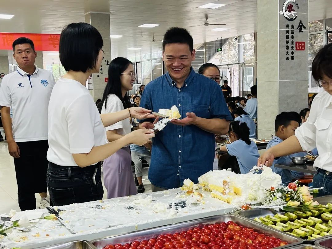 【立小?教師節(jié)】桃李滿園芳 九月謝師恩 | 老師，我想對您說......